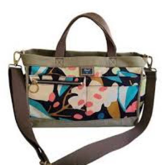 Fossil Multicolor Floral Print Canvas Weekender Bag. - Picture 2 of 16